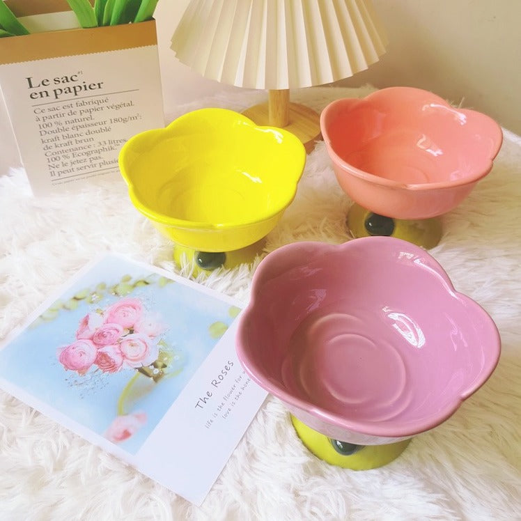 Omo Omo™ Ceramic Flower Cat Bowl