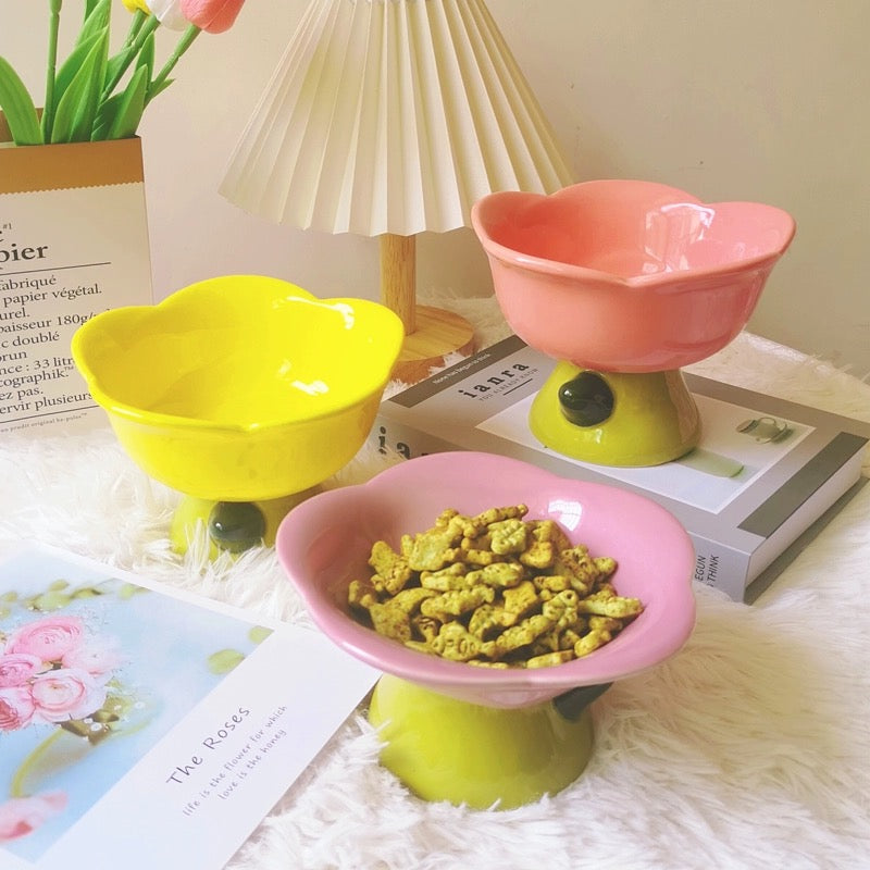 Omo Omo™ Ceramic Flower Cat Bowl