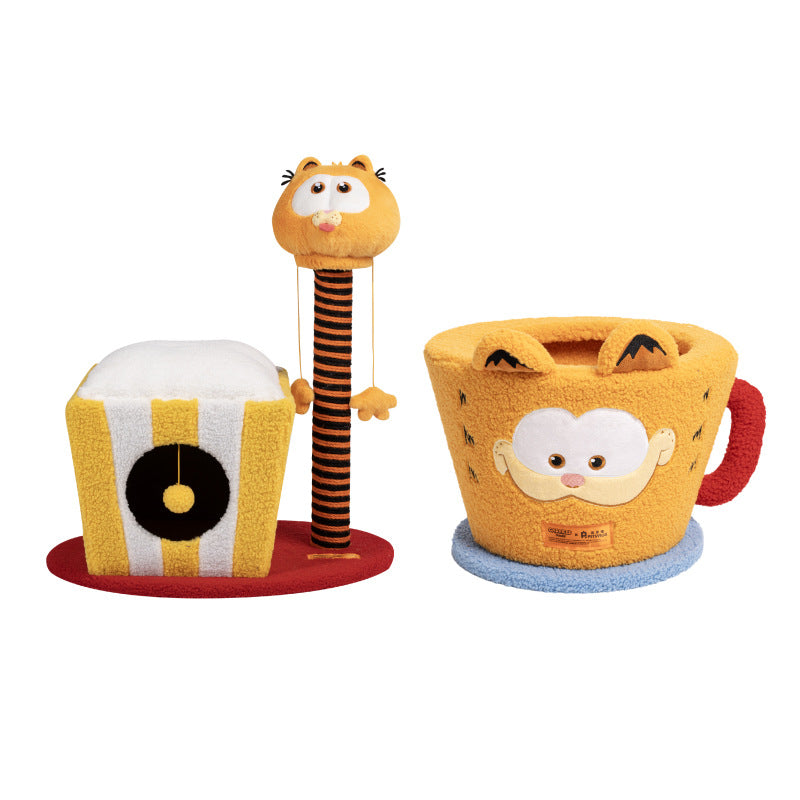 Omo Omo™ Garfield Rotating Cat Tree